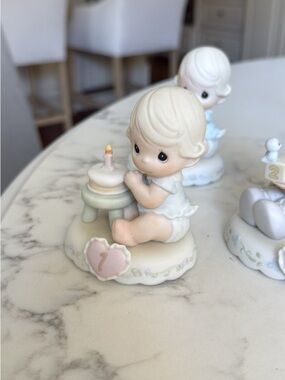 Precious Moments Girl Collection